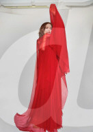 ISABELLE HUPPERT, PASSION COUTURE.