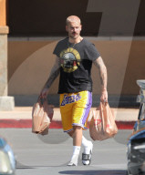 Matt Pokora grocery shopping