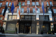 Claridge’s opens its doors to NHS heroes with beds and dinner. 