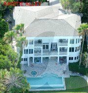 Kirstie Alley aerials