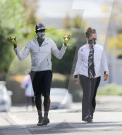 PREMIUM EXCLUSIVE Don Cheadle and Bridgid Coulter walking during corona crisis