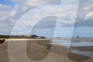 NEWS - Coronavirus: Fast leeres Seebad Ahlbeck an der Ostsee