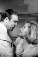 PEOPLE - Ehemaliges Bond-Girl Honor Blackman gestorben