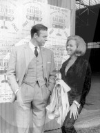 PEOPLE - Ehemaliges Bond-Girl Honor Blackman gestorben