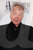 PEOPLE - Country-Sänger John Prine nach Coronavirus-Infektion gestorben