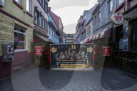 NEWS - Coronavirus: Leere Strassen und geschlossene Clubs rund um die Reeperbahn im Stadtteil St. Pauli in Hamburg