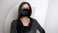 FEATURE - Hightech-Gesichtsmaske mit LED-Anzeige kann Botschaften vermitteln