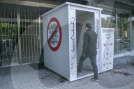 NEWS - Coronavirus:  Desinfektionstunnel in Beirut