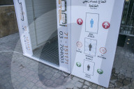 NEWS - Coronavirus:  Desinfektionstunnel in Beirut