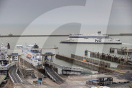 NEWS - Coronavirus: Wenig Betrieb an den Docks in Dover
