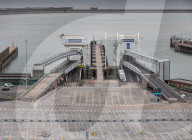 NEWS - Coronavirus: Wenig Betrieb an den Docks in Dover