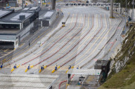 NEWS - Coronavirus: Wenig Betrieb an den Docks in Dover