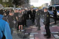 NEWS - Auflösung von Kundgebungen in Chemnitz durch Polizei