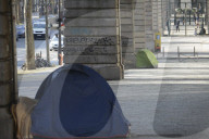NEWS - Coronavirus: Obdachlose in Paris