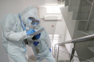NEWS - Coronavirus: Behandlung von COVID-19-Patienten im Städtischen Klinikkrankenhaus Moskau 1