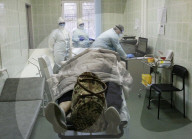 NEWS - Coronavirus: Behandlung von COVID-19-Patienten im Städtischen Klinikkrankenhaus Moskau 1