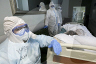 NEWS - Coronavirus: Behandlung von COVID-19-Patienten im Städtischen Klinikkrankenhaus Moskau 1