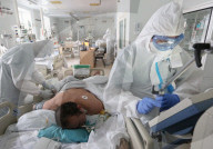 NEWS - Coronavirus: Behandlung von COVID-19-Patienten im Städtischen Klinikkrankenhaus Moskau 1