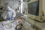 NEWS - Coronavirus: Behandlung von COVID-19-Patienten im Städtischen Klinikkrankenhaus Moskau 1
