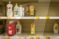 NEWS - Coronavirus:  Leere Regale in Supermärkten in Polen im März