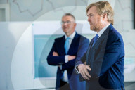 King Willem-Alexander visits the Employee Insurance Agency (UWV)