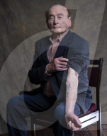 REPORTAGE - Portraits von Holocaust-Überlebenden