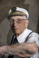 REPORTAGE - Portraits von Holocaust-Überlebenden