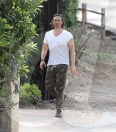 EXKLUSIV -  Gwyneth Paltrows Ehemann Brad Falchuk hält sich mit Nachmittagsjogging fit