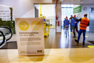 NEWS - Coronavirus:  Ikea-Geschäfte öffnen wieder in der Niederlande 