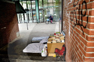 NEWS - Coronavirus: Obdachlose in der verlassenen Stadt Mailand
