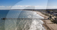 NEWS - Coronavirus: Verlassener Strand in Travemünde 