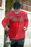 PEOPLE - Antonio Banderas unterwegs beim Joggen in Marbella