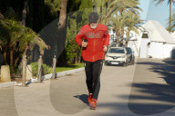 PEOPLE - Antonio Banderas unterwegs beim Joggen in Marbella