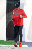PEOPLE - Antonio Banderas unterwegs beim Joggen in Marbella