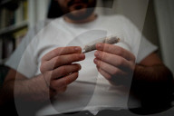 NEWS - Coronavirus: Cannabis-Konsum in Isolation (Symbolbilder)