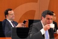 NEWS - Regierungsmitglieder bei der Kabinettssitzung in Berlin