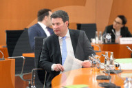 NEWS - Regierungsmitglieder bei der Kabinettssitzung in Berlin