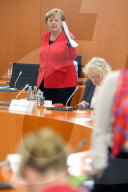 NEWS - Regierungsmitglieder bei der Kabinettssitzung in Berlin
