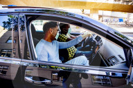 NEWS - Coronavirus:  Fahrschule bietet jetzt wieder Fahrstunden mit Mundmasken an in Rotterdam
