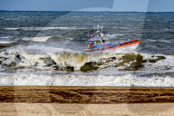 NEWS - Zwei Surfer getötet, drei vermisst in Scheveningen, Holland