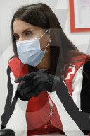 ROYALS - Königin Letizia von Spanien besucht Einrichtungen des Roten Kreuzes