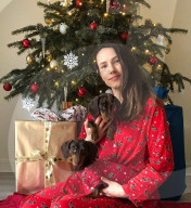 FEATURE -  Dogfluencer: Dasha und Lapaka sind die schönsten Dackel im Internet