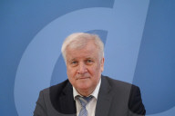 NEWS - Coronavirus: Deutsche Regierung kündigt neue Grenzpolitik während der Coronavirus-Krise an