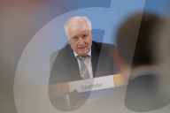 NEWS - Coronavirus: Deutsche Regierung kündigt neue Grenzpolitik während der Coronavirus-Krise an