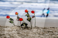 NEWS - Nach dem Surfer-Unglück in Scheveningen: Trauer am Strand und dem Surfclub