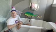PEOPLE - Ghostbusters-Star Bill Murray beim TV-Interview aus seiner Badewanne
