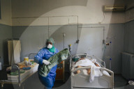 In the red zone in Sotiria hospital, Athens – a photo essay. Despite the fact that Greece’s hospitals have in recent years born the brunt of austerity measures, the country’s response to the Covid-19 pandemic has been heralded by some as an example t