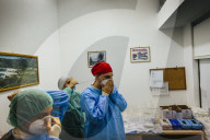 In the red zone in Sotiria hospital, Athens – a photo essay. Despite the fact that Greece’s hospitals have in recent years born the brunt of austerity measures, the country’s response to the Covid-19 pandemic has been heralded by some as an example t