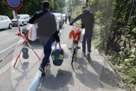 NEWS - Coronavirus:  Verteilung von Nahrungsmitteln in Genf