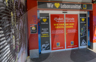 NEWS - Die letzte DDR Kaufhalle zwischen Berlin Mitte und Prenzlauer Berg wird abgerissen